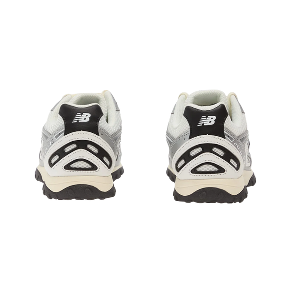 New Balance 204L Silver Metallic