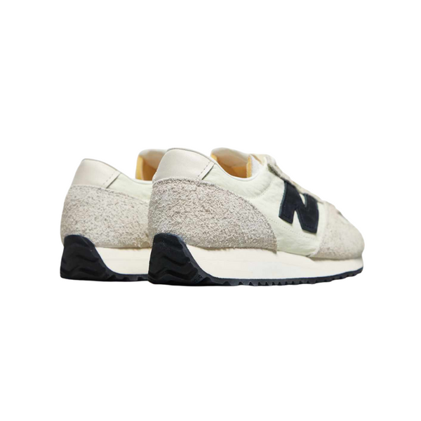 New Balance 471 Linen Angora Black