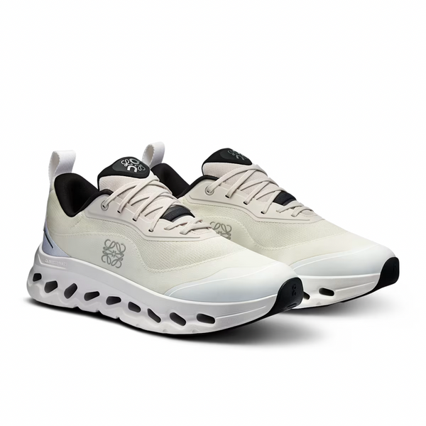 On Running Cloudtilt 2 LOEWE Sand/White