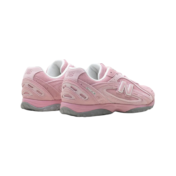 New Balance 204L - Pastel pink