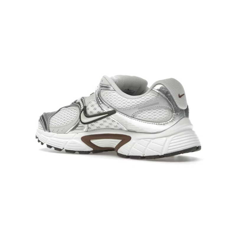 Nike V5 RNR Sail Fauna Brown Phantom Light Orewood Brown