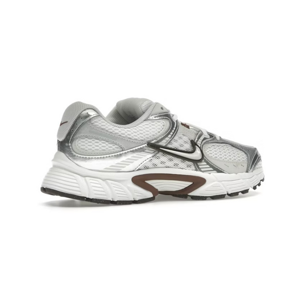 Nike V5 RNR Sail Fauna Brown Phantom Light Orewood Brown